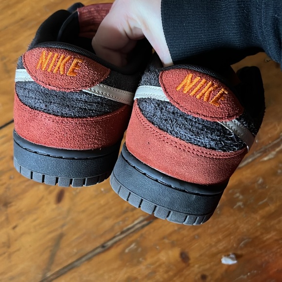 Nike Dunk Low Red Pandas - Picture 7 of 9